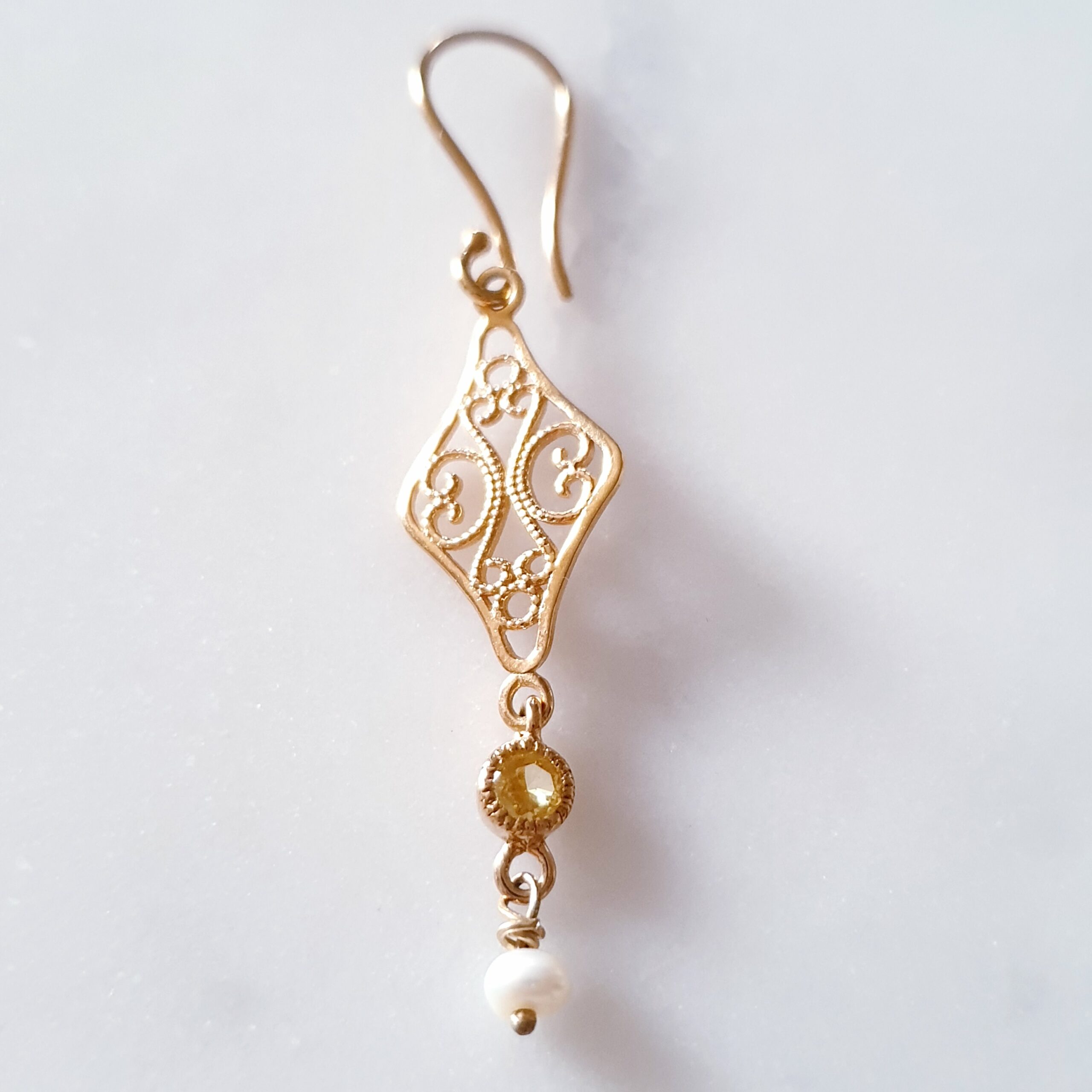 earring comtess jaune